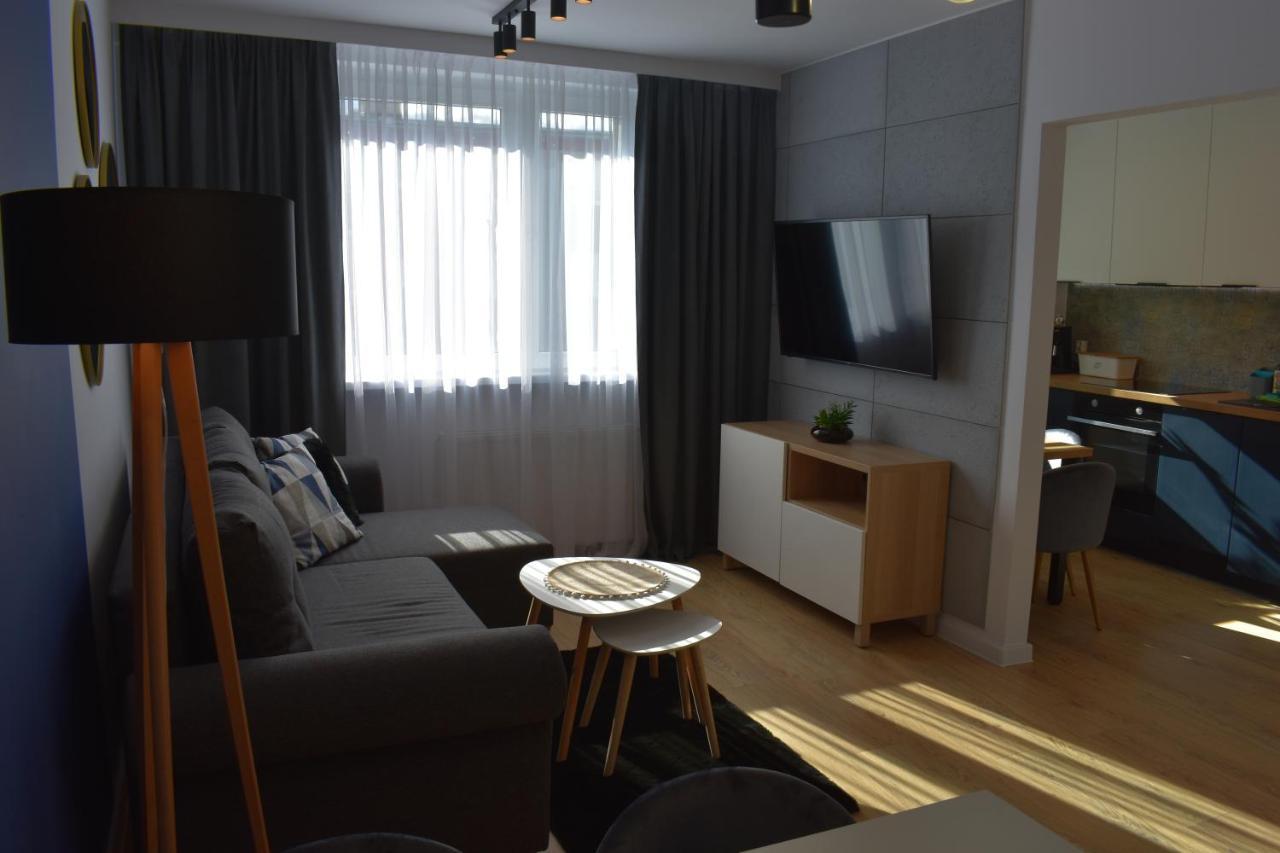 Apartament W Centrum Przy Parku Na Wyspie Piła Eksteriør billede