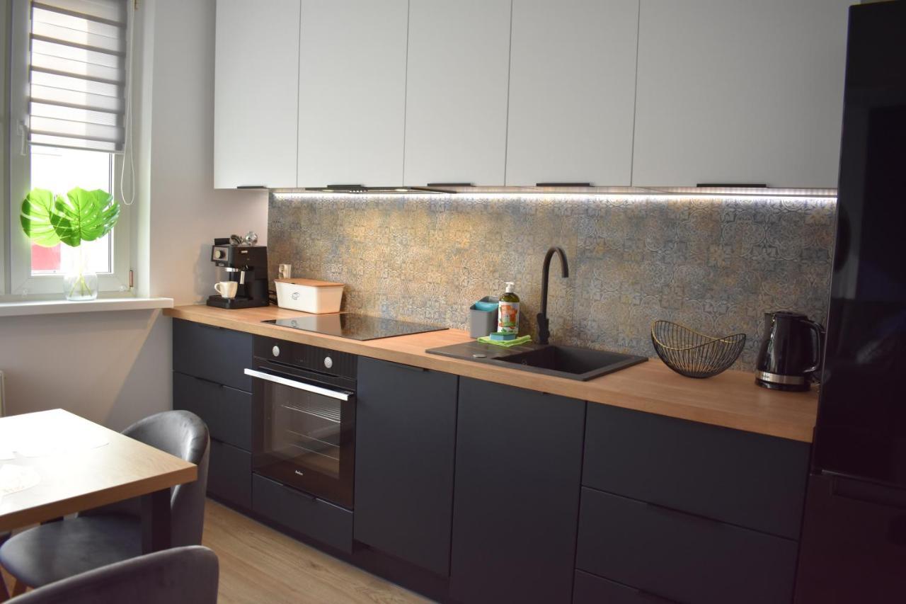 Apartament W Centrum Przy Parku Na Wyspie Piła Eksteriør billede